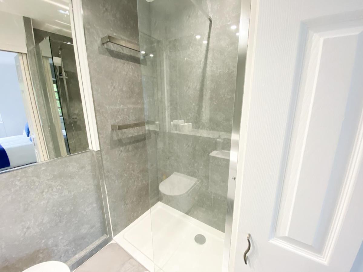 Harbourside House - Great Location - Parking - 2 En-Suites - Sleeps 5 Plus 1 プール エクステリア 写真