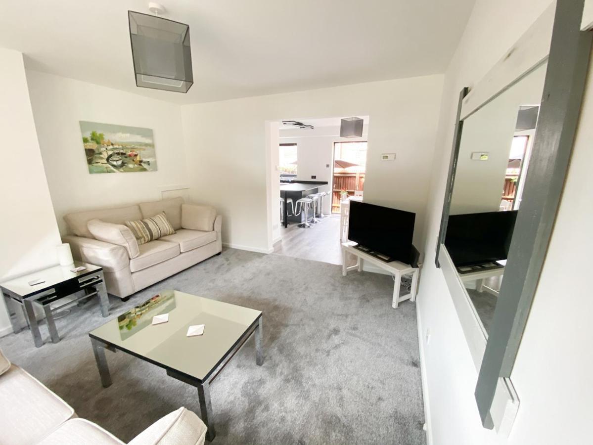 Harbourside House - Great Location - Parking - 2 En-Suites - Sleeps 5 Plus 1 プール エクステリア 写真